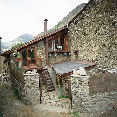 La Llupia Isavarre Exterior foto